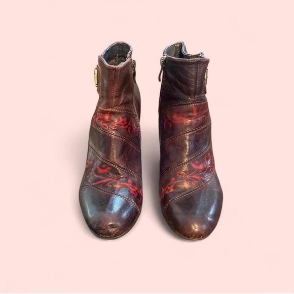 L'artiste Shoes - L'Artiste Spring Step Women's Brown Leather Floral Detail Ankle Boots Size 37